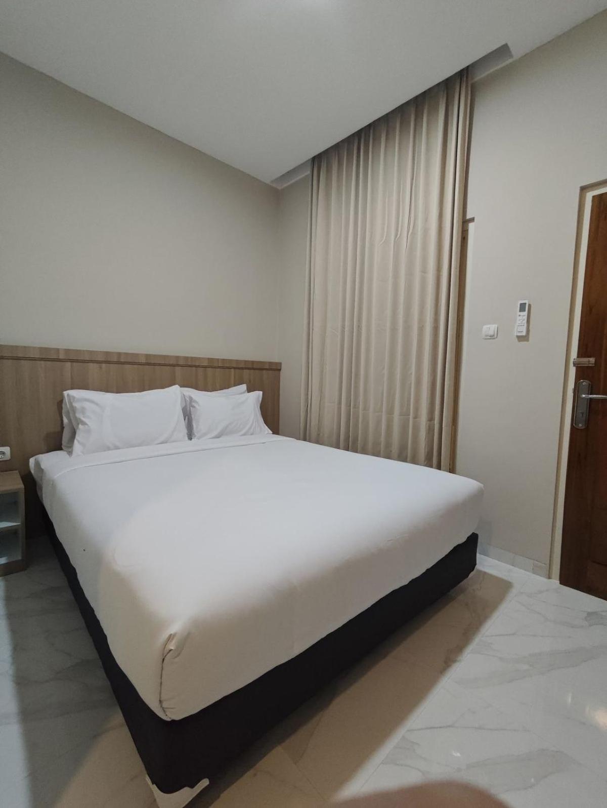El Nipa Hotel 纳闽巴霍 外观 照片