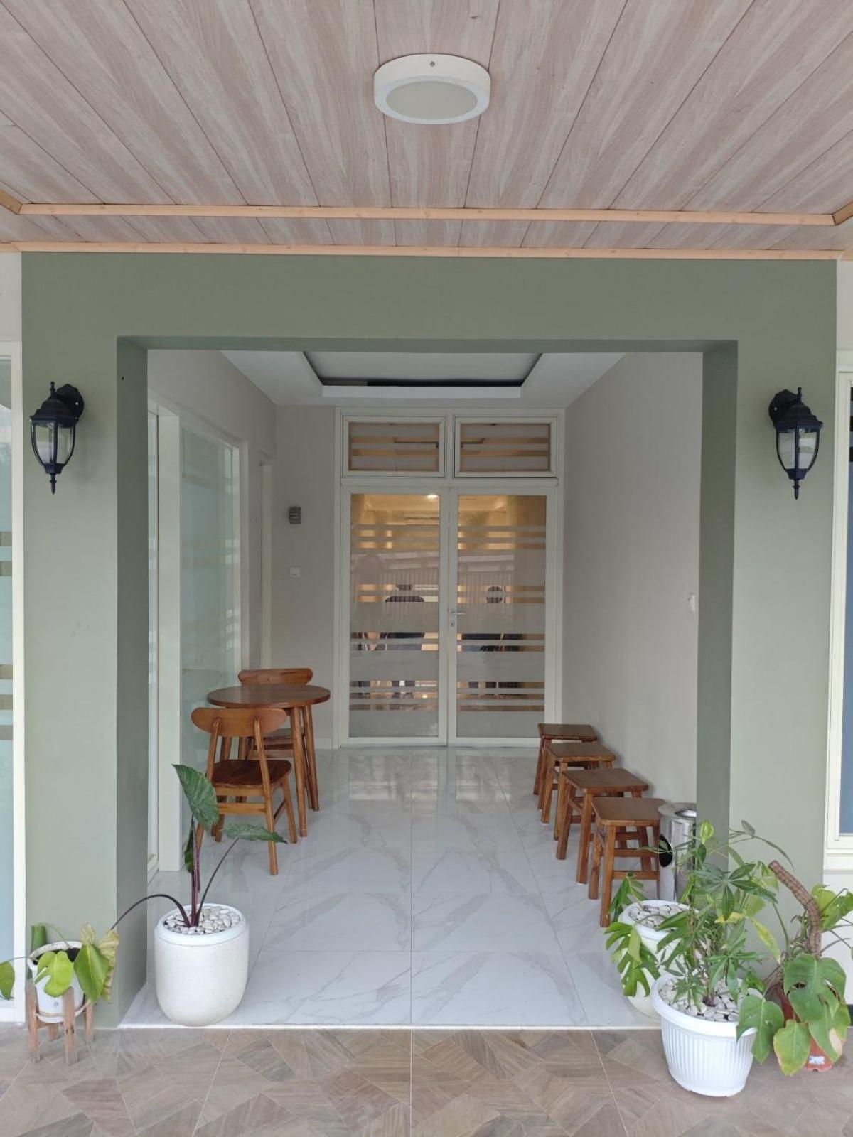 El Nipa Hotel 纳闽巴霍 外观 照片