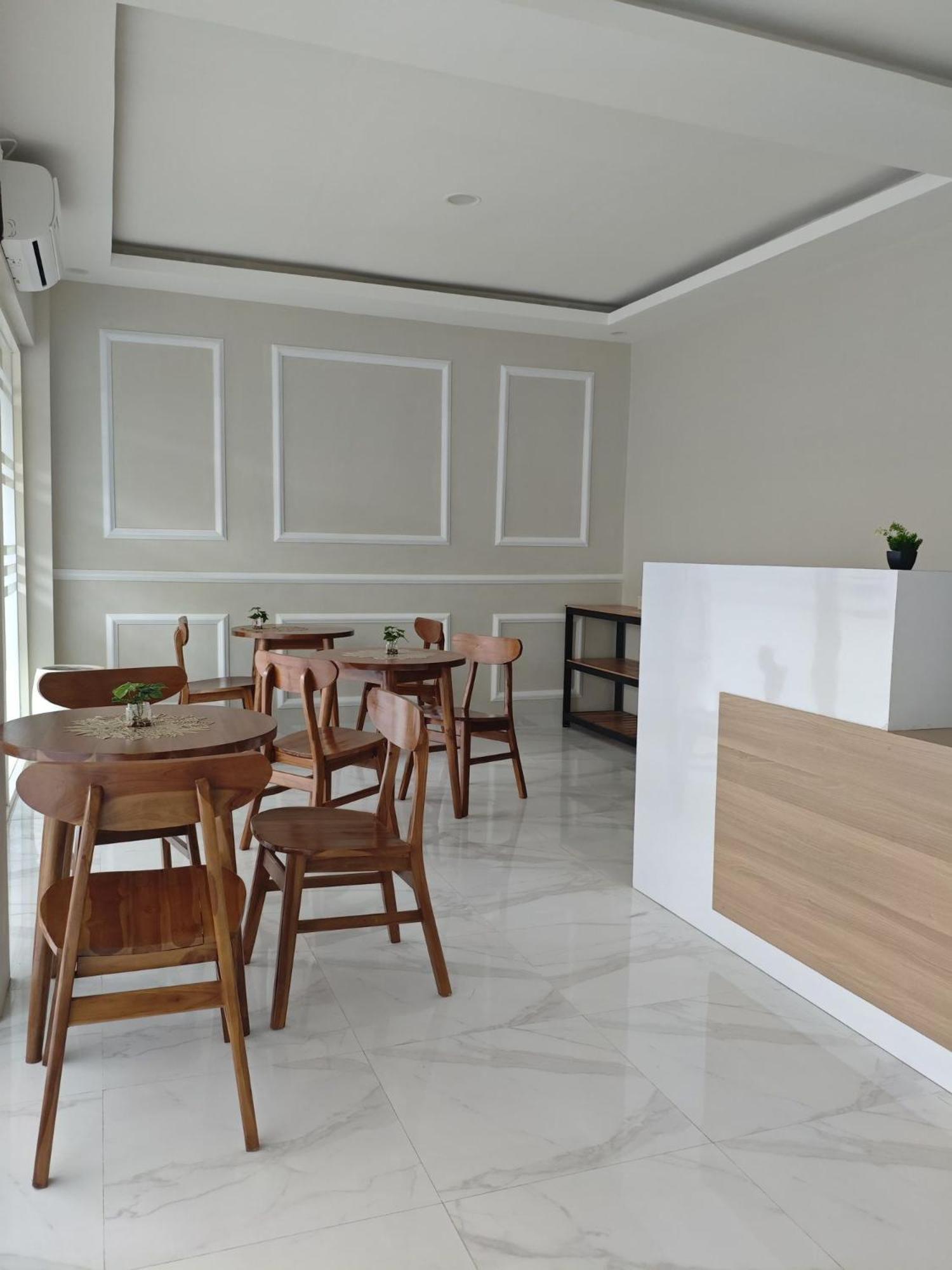El Nipa Hotel 纳闽巴霍 外观 照片