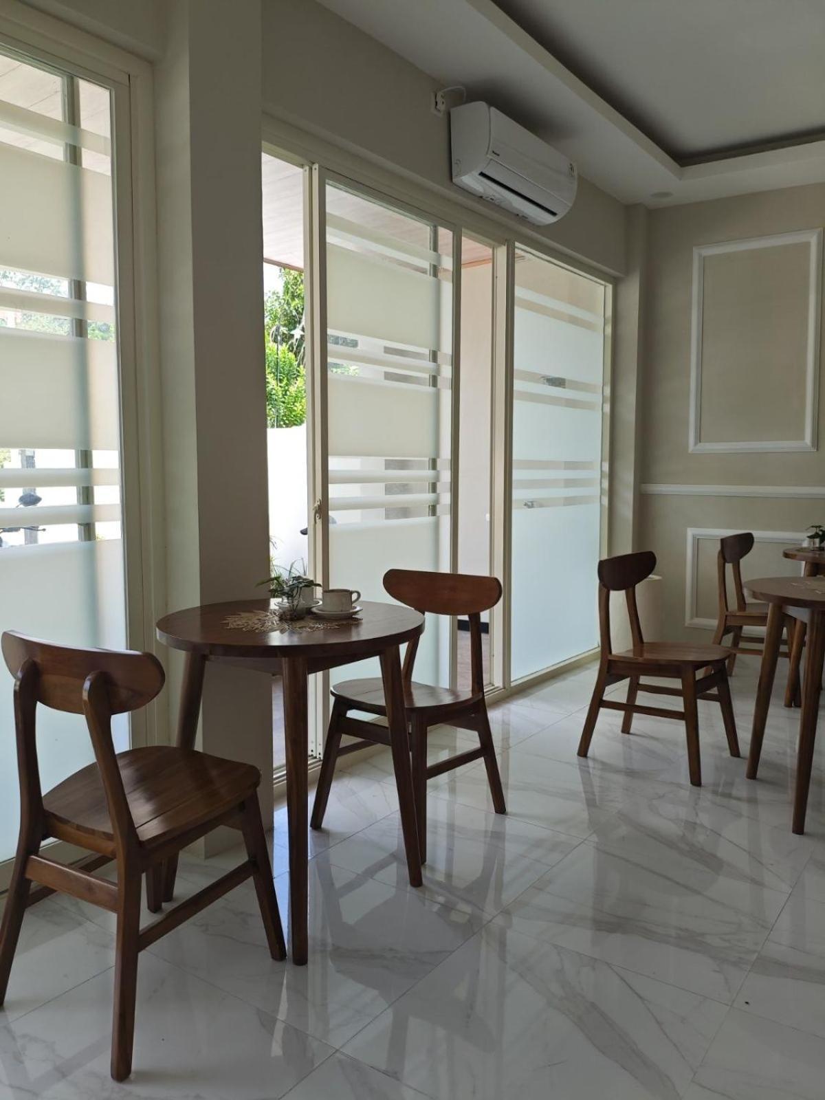 El Nipa Hotel 纳闽巴霍 外观 照片