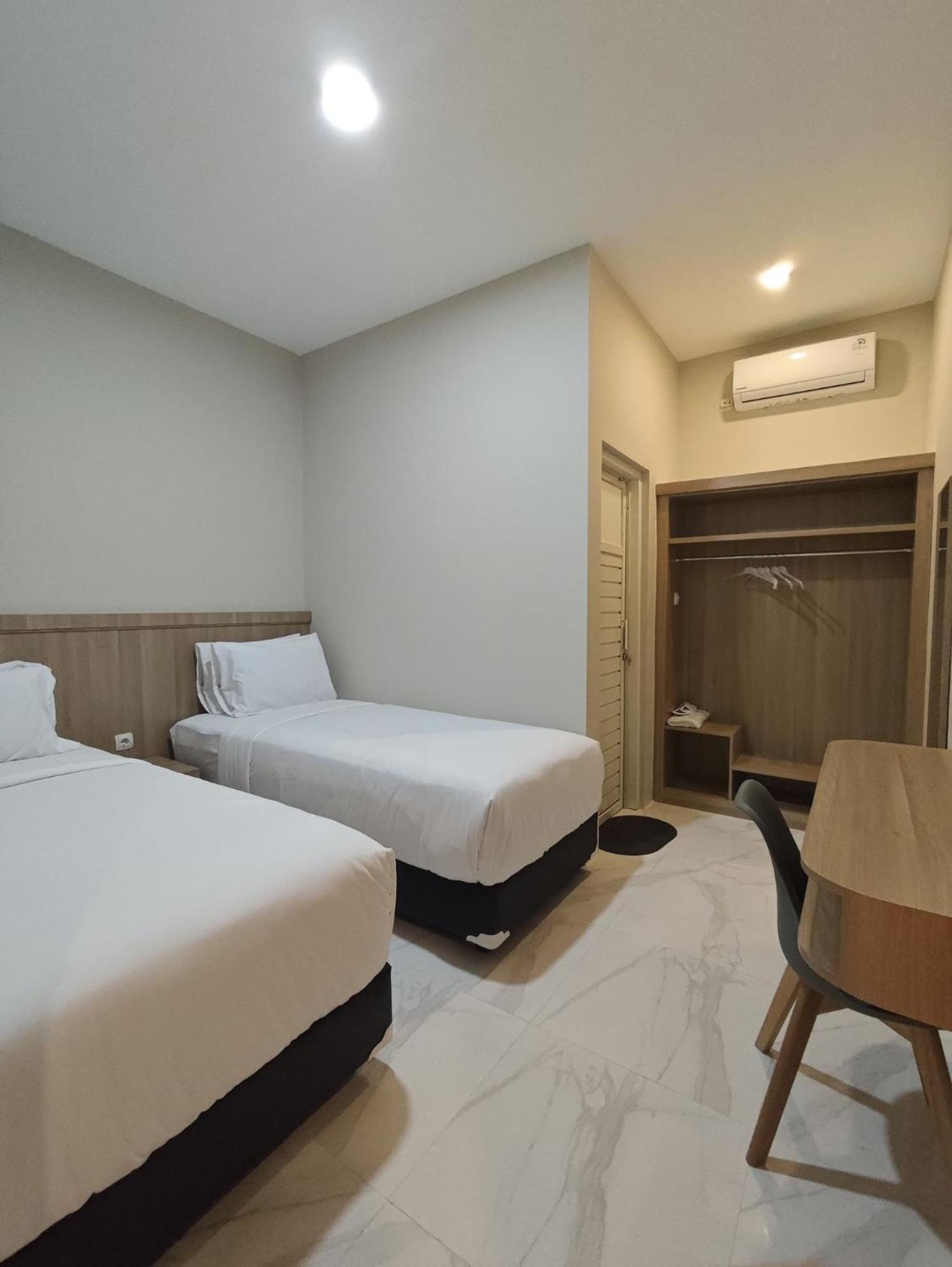 El Nipa Hotel 纳闽巴霍 外观 照片